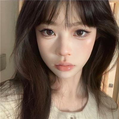 英谈女人